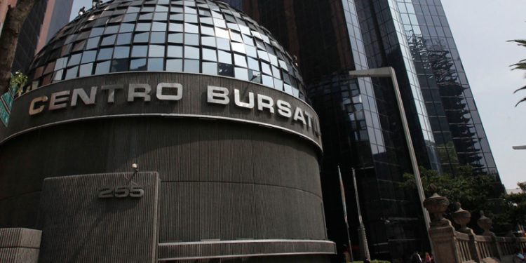 Mexico stocks higher at close of trade; S&P/BMV IPC up 1.81%