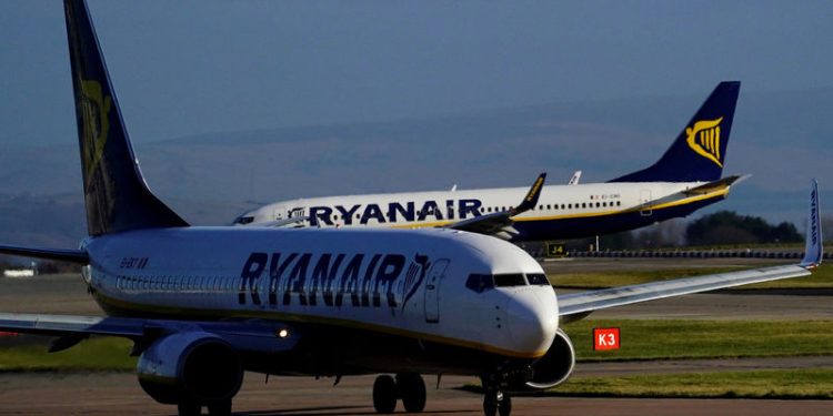 Ryanair cuts 2026 traffic forecast amid ongoing Boeing delivery delays