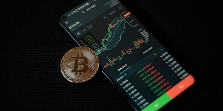 Crypto Market Update: SEC, CFTC Open Door to Spot Crypto Trading on Registered Exchanges